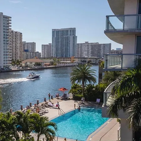 Iconic View - Hotel'S Benefits - Low Rates-3